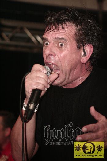 Mark Foggo (NL) - The Skasters - Conne Island, Leipzig 14. Oktober 2006 (13).jpg